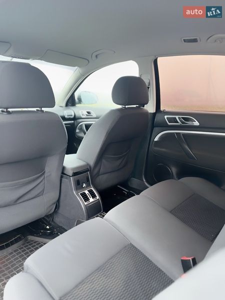 Лифтбек Skoda Superb 2007 в Львове