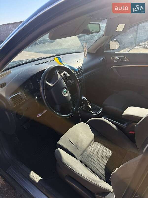 Універсал Skoda Superb 2008 в Києві