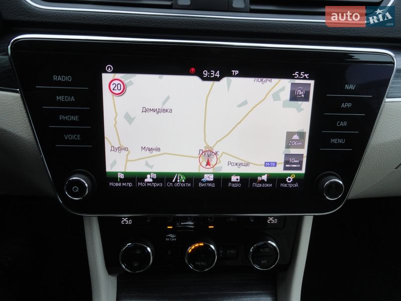 Універсал Skoda Superb 2020 в Луцьку