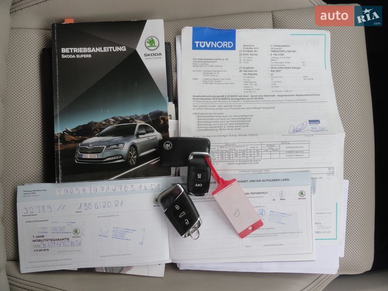 Універсал Skoda Superb 2020 в Луцьку