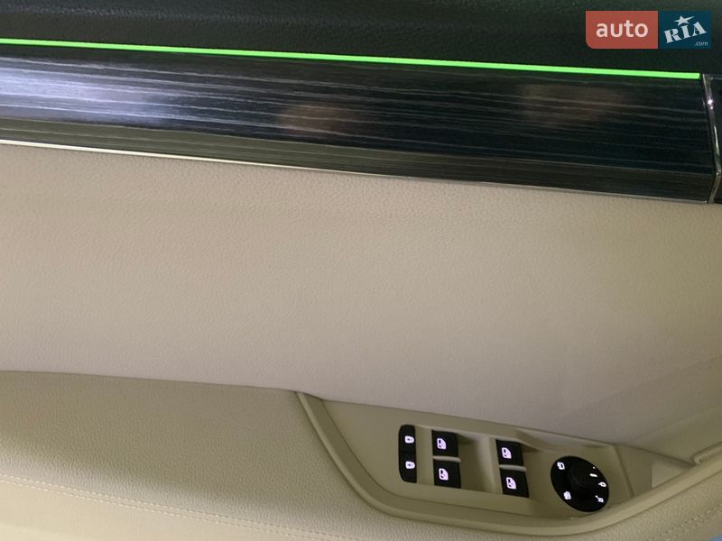 Універсал Skoda Superb 2020 в Луцьку