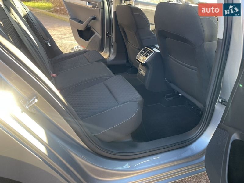 Лифтбек Skoda Superb 2019 в Киеве