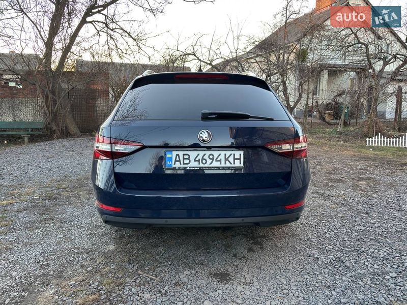 Універсал Skoda Superb 2017 в Гайсину