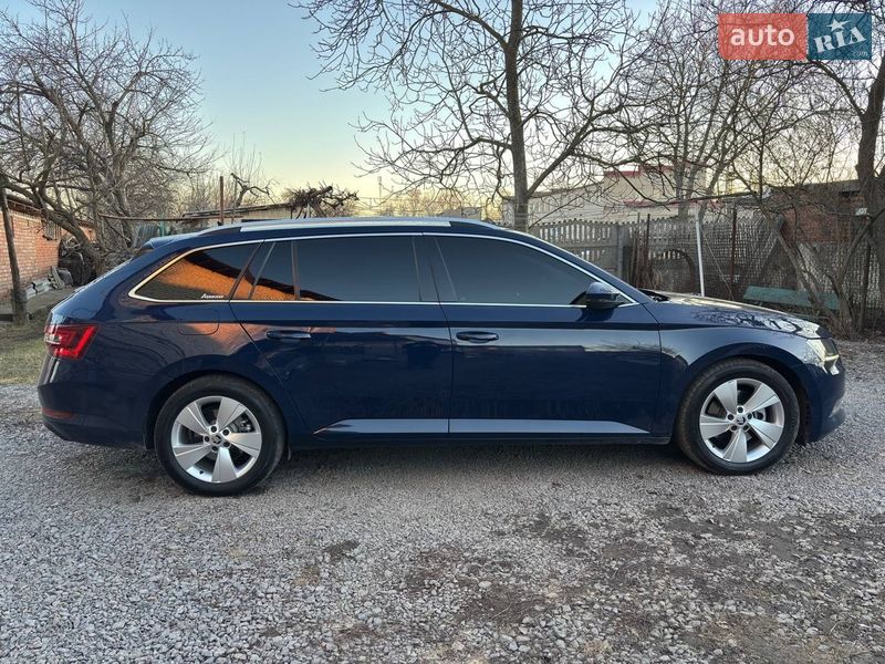 Універсал Skoda Superb 2017 в Гайсину