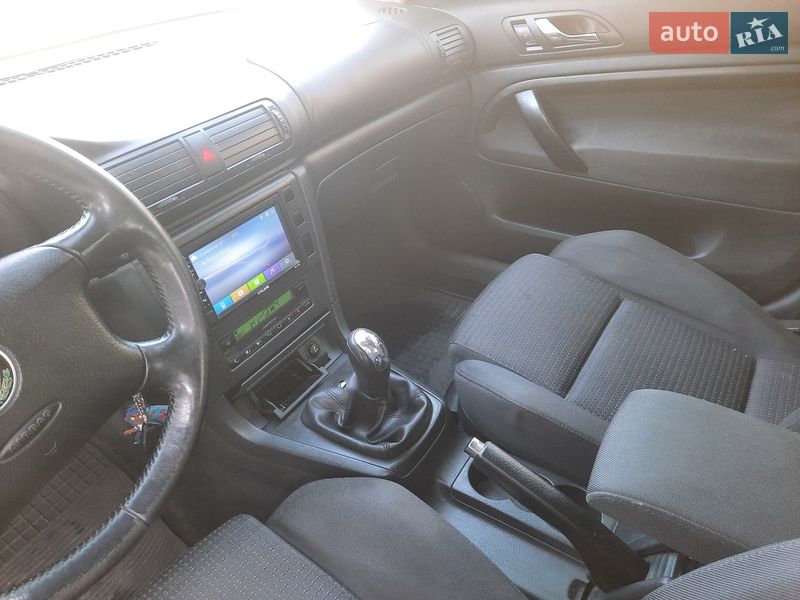 Лифтбек Skoda Superb 2006 в Рахове