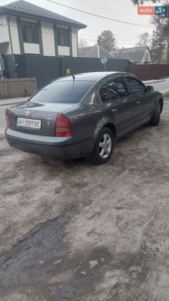 Лифтбек Skoda Superb 2005 в Киеве