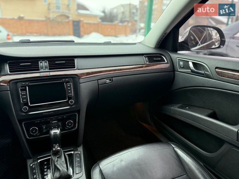 Универсал Skoda Superb 2014 в Бердичеве
