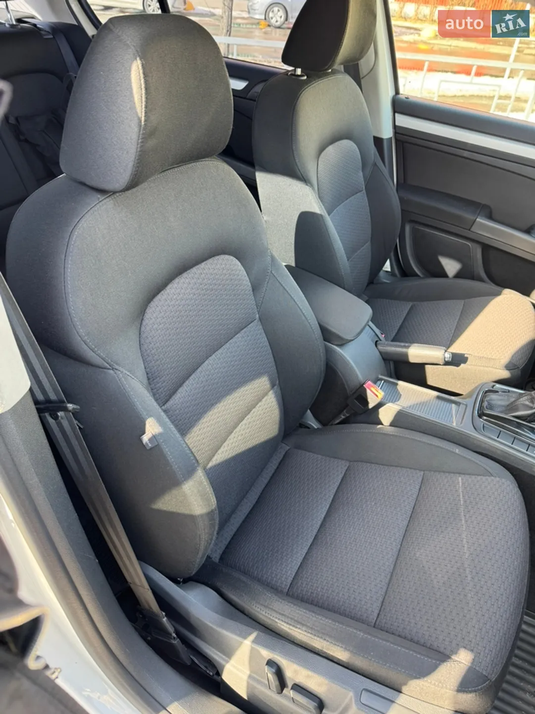 2010 Skoda Superb - мініатюра 24