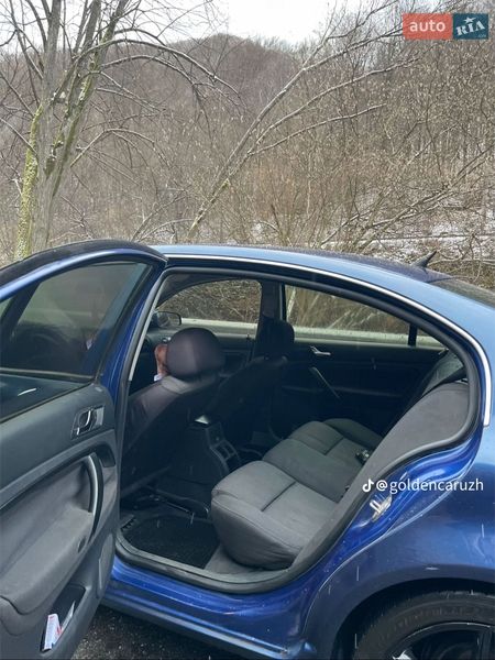 Лифтбек Skoda Superb 2004 в Мукачево