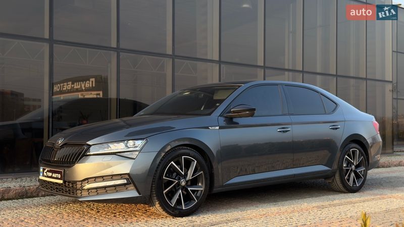 Лифтбек Skoda Superb 2022 в Мукачево