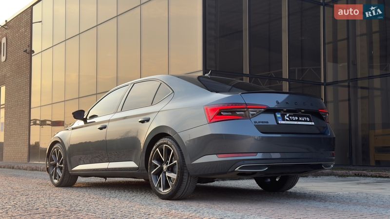 Лифтбек Skoda Superb 2022 в Мукачево