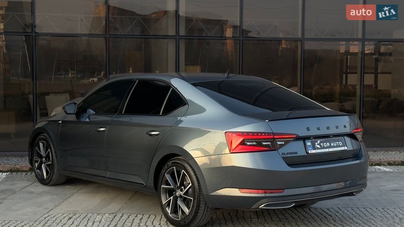 Лифтбек Skoda Superb 2022 в Мукачево