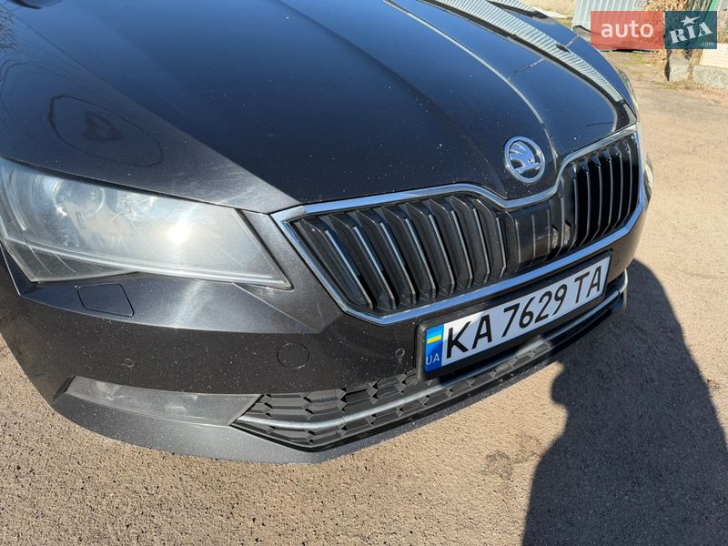 Лифтбек Skoda Superb 2015 в Житомире
