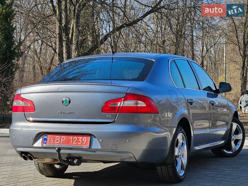 Лифтбек Skoda Superb 2008 в Дрогобыче