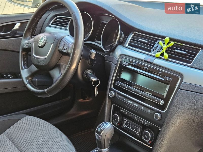 Лифтбек Skoda Superb 2008 в Дрогобыче