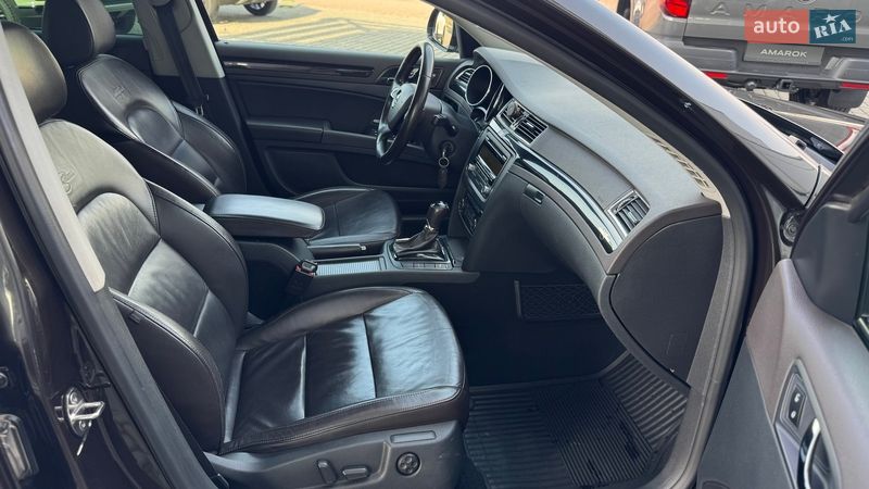 Універсал Skoda Superb 2013 в Мукачевому