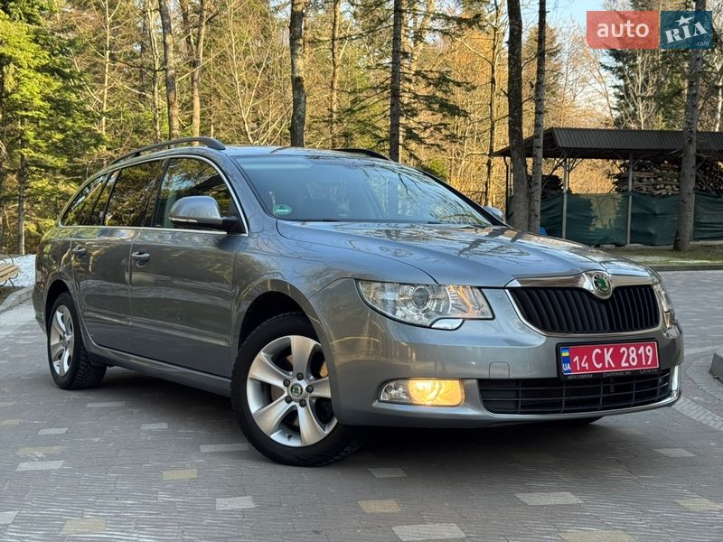 Универсал Skoda Superb 2012 в Дрогобыче