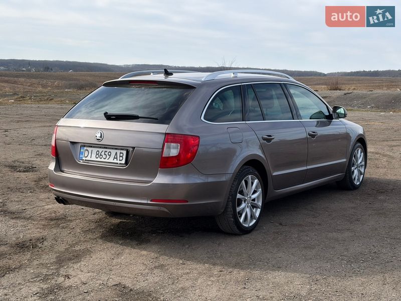 Універсал Skoda Superb 2012 в Львові