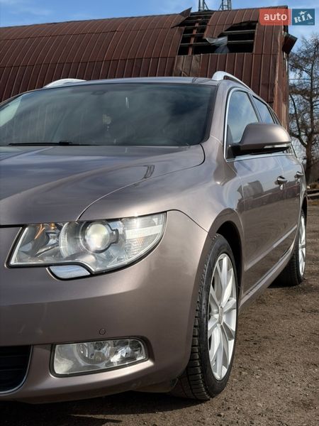 Універсал Skoda Superb 2012 в Львові