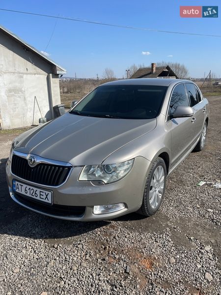 Лифтбек Skoda Superb 2008 в Рогатине