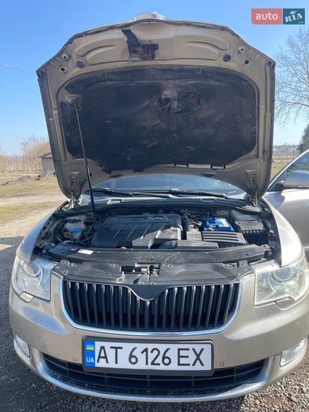 Лифтбек Skoda Superb 2008 в Рогатине