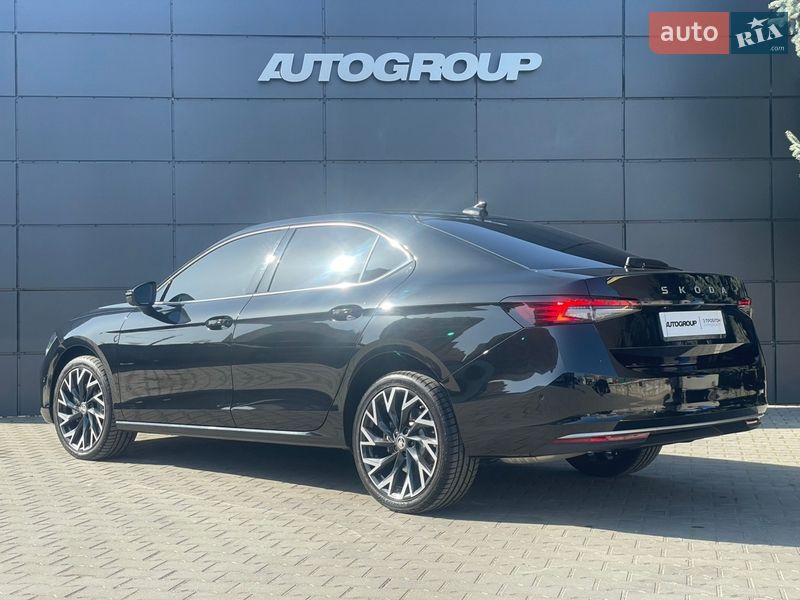 Лифтбек Skoda Superb 2024 в Одессе