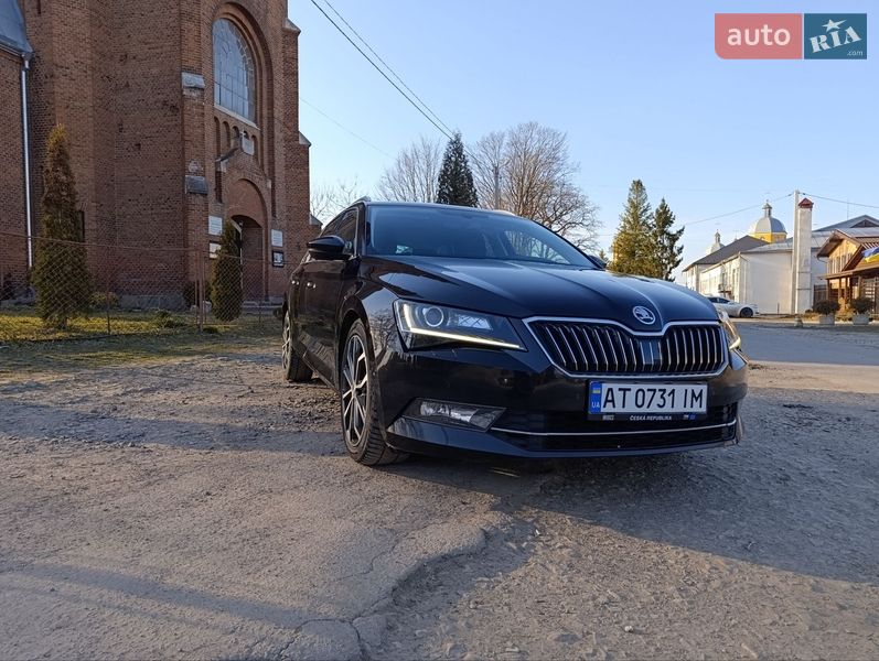 Універсал Skoda Superb 2016 в Отинії