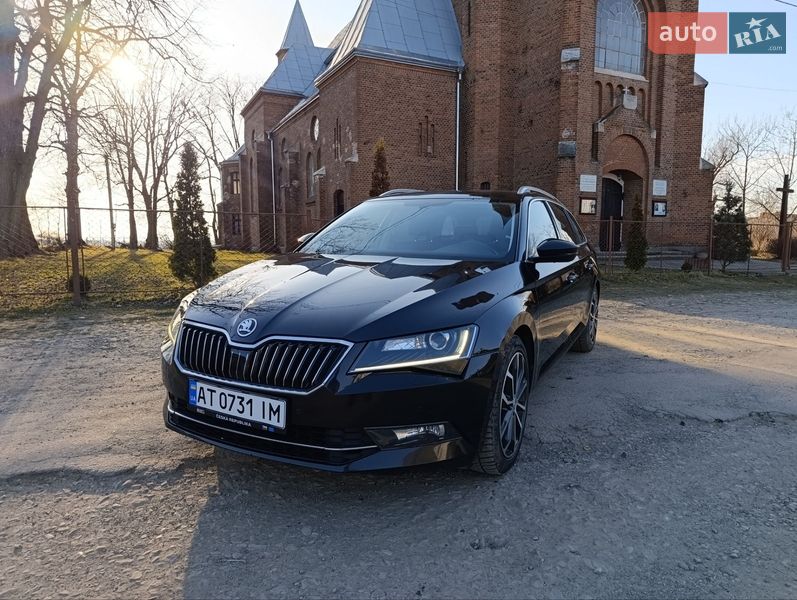 Універсал Skoda Superb 2016 в Отинії