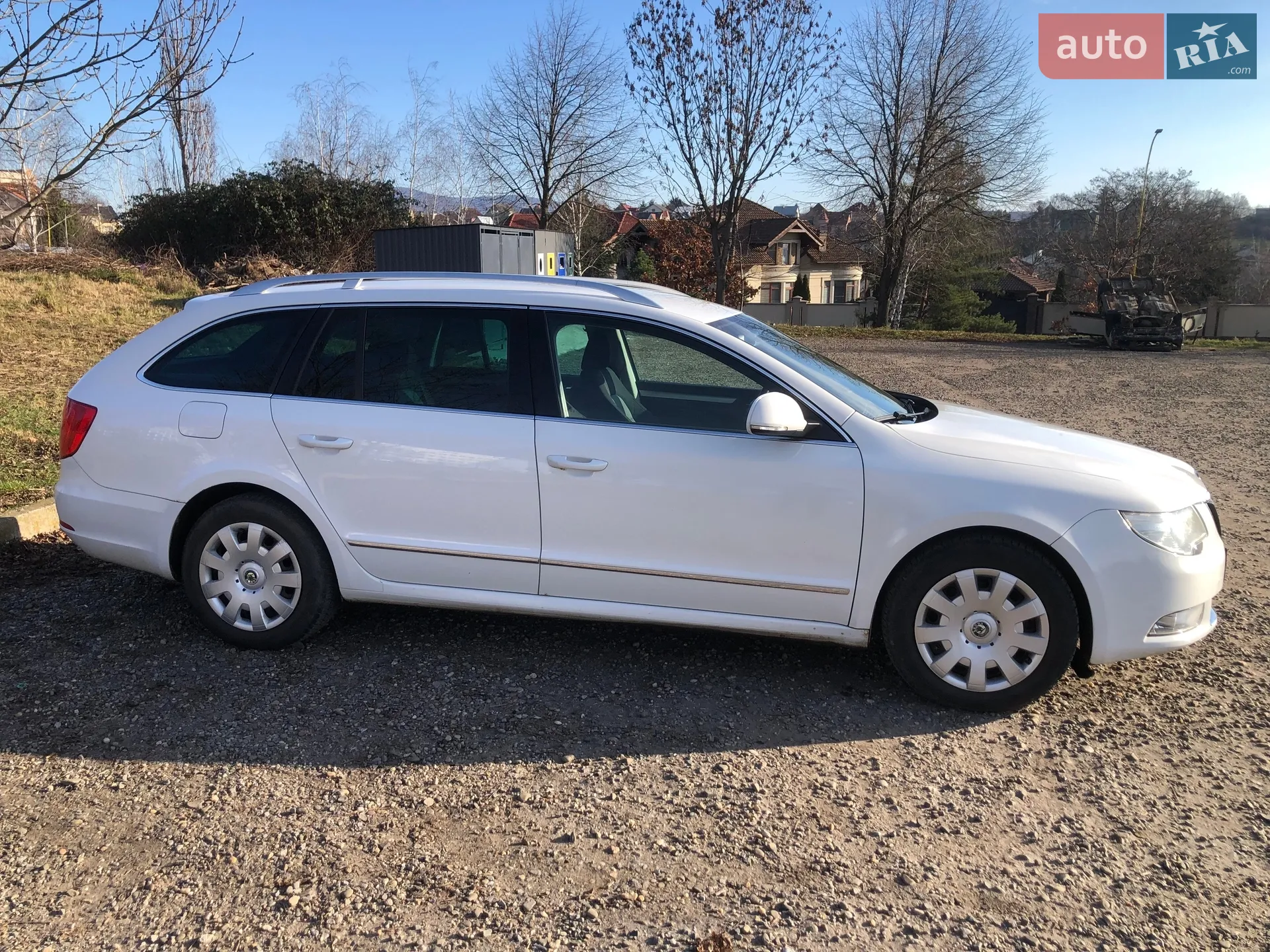 2011 Skoda Superb - мініатюра 4