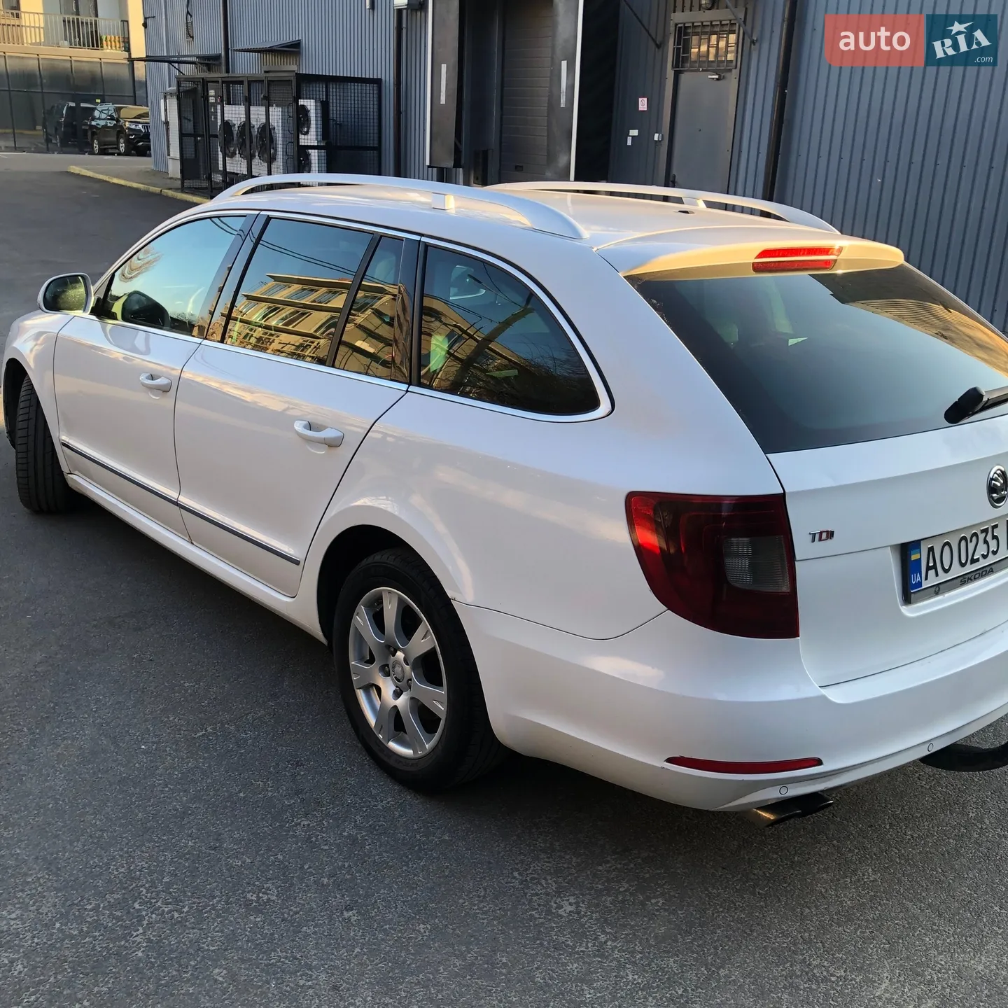 2011 Skoda Superb - мініатюра 20