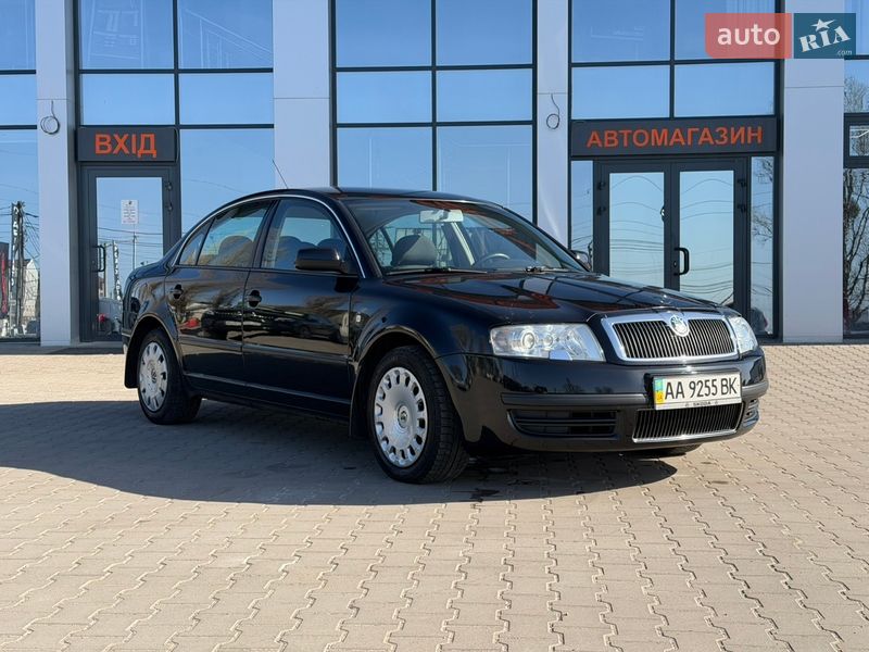 Лифтбек Skoda Superb 2006 в Киеве