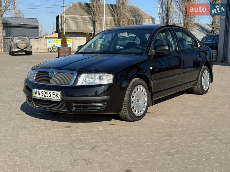 Лифтбек Skoda Superb 2006 в Киеве
