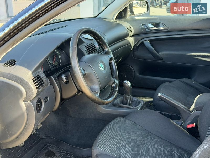 Лифтбек Skoda Superb 2006 в Киеве