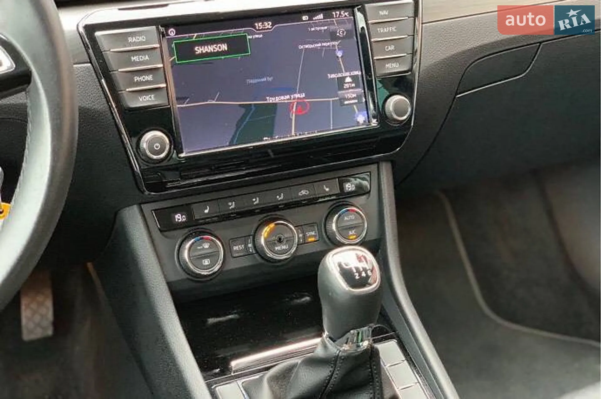 2016 Skoda Superb - мініатюра 8