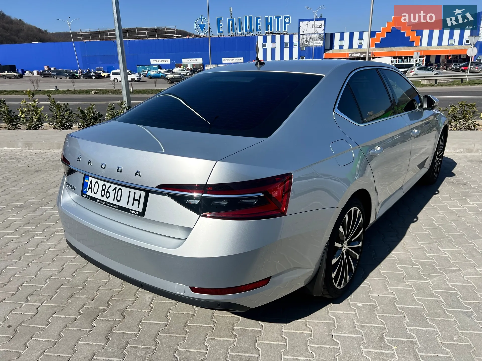 2019 Skoda Superb - мініатюра 10