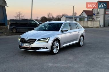 Универсал Skoda Superb 2019 в Львове