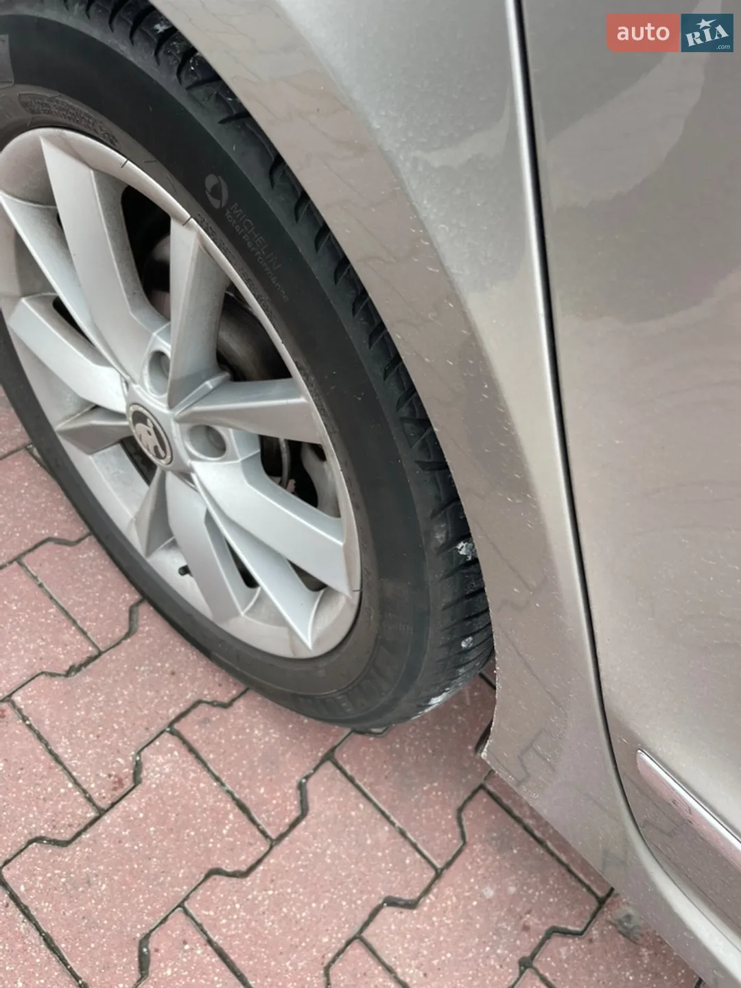 2011 Skoda Superb - мініатюра 4