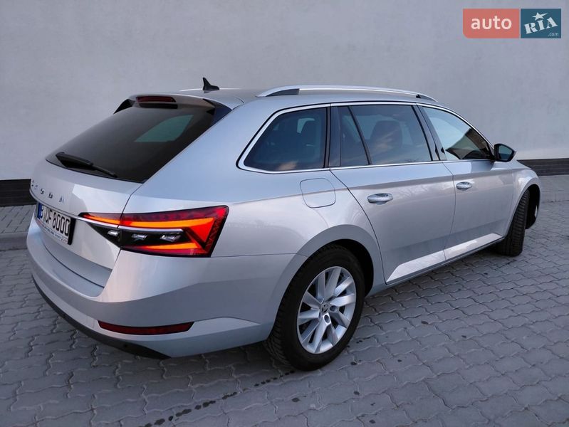 Універсал Skoda Superb 2020 в Трускавці