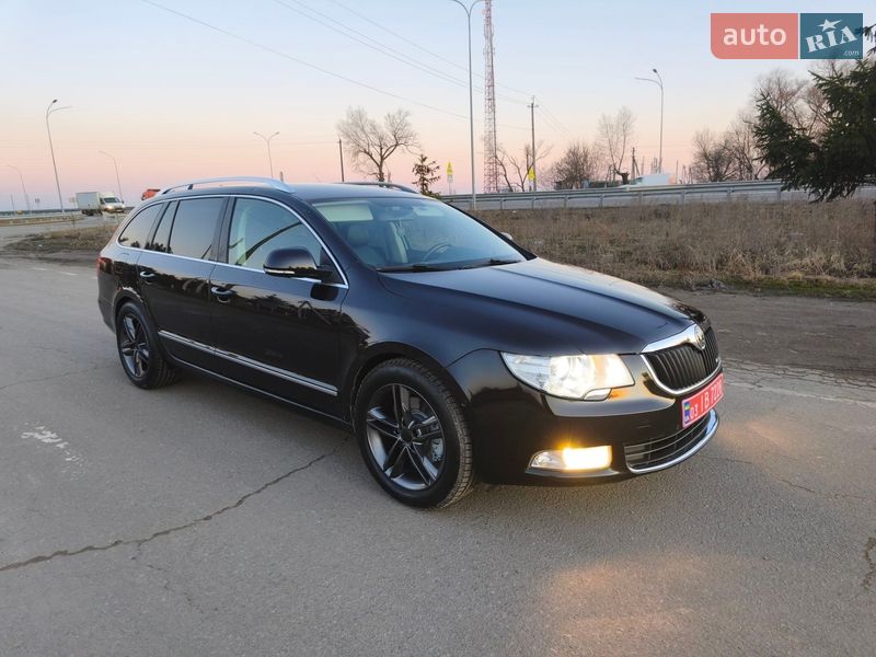 Универсал Skoda Superb 2012 в Барышевке