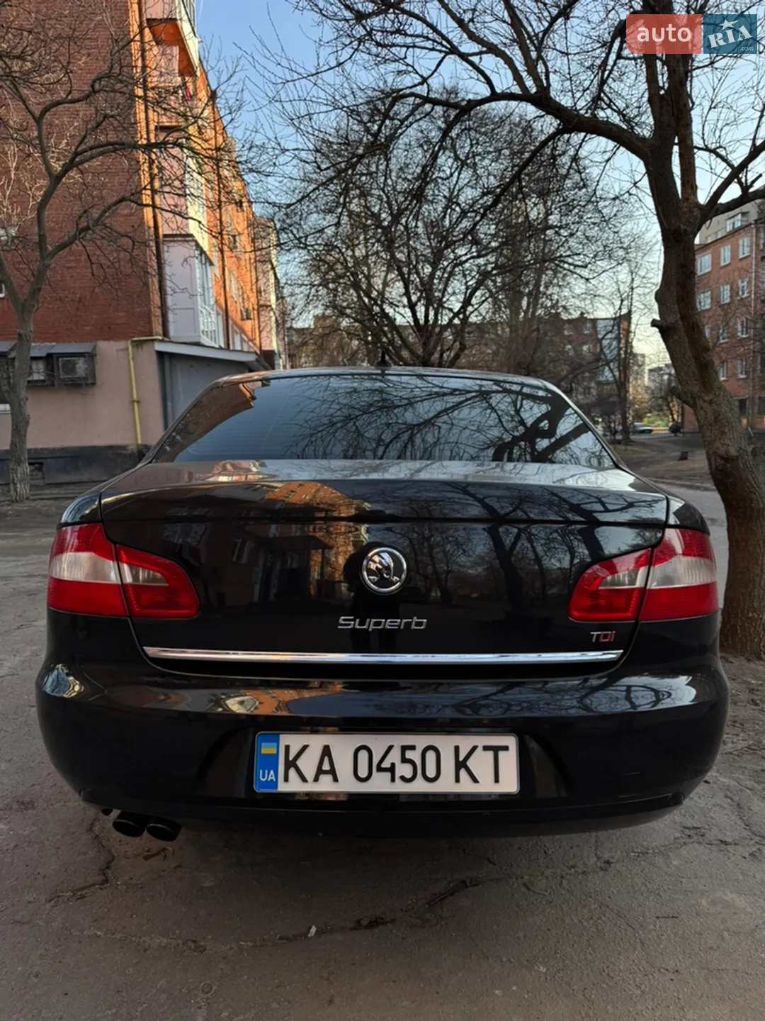 2010 Skoda Superb - мініатюра 4