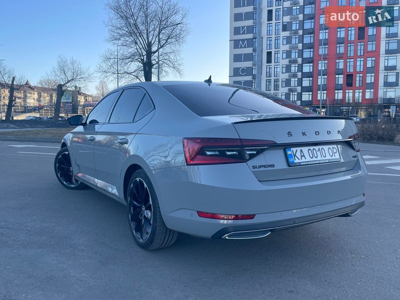 Ліфтбек Skoda Superb 2023 в Києві
