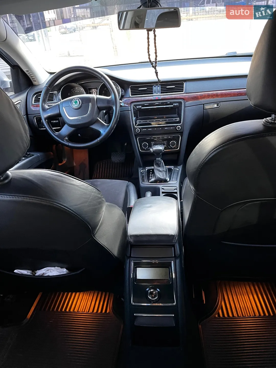 2011 Skoda Superb - мініатюра 10