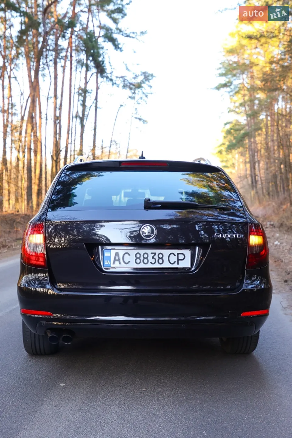 2010 Skoda Superb - мініатюра 7
