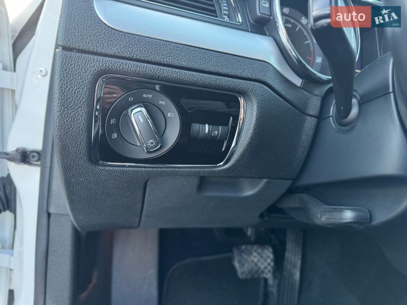 Универсал Skoda Superb 2011 в Белой Церкви