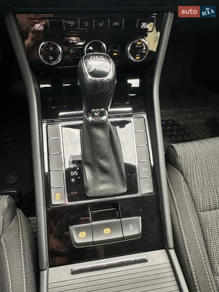 Універсал Skoda Superb 2018 в Львові