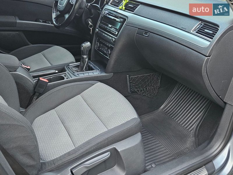 Ліфтбек Skoda Superb 2008 в Бориславі