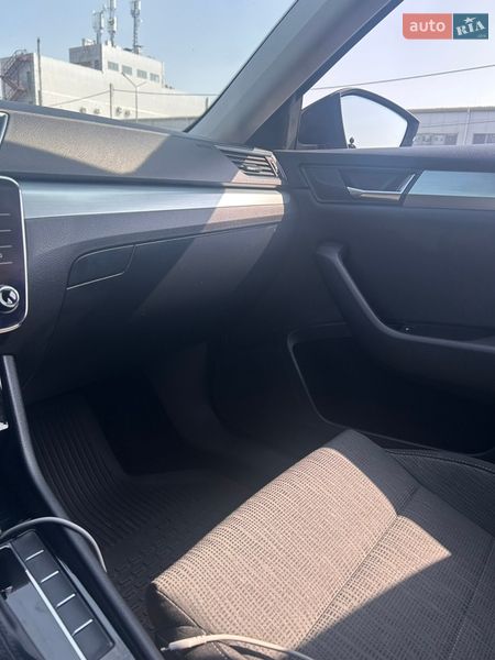 Ліфтбек Skoda Superb 2019 в Львові фото 8 Ліфтбек Skoda Superb 2019 в Львові