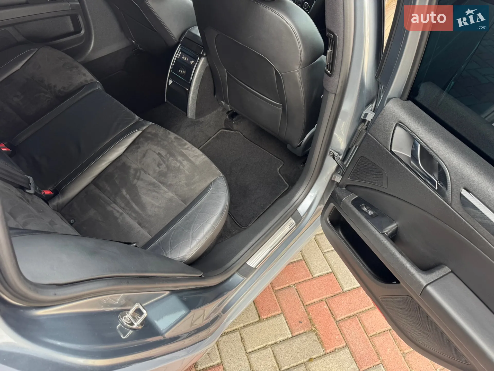 2011 Skoda Superb - мініатюра 53