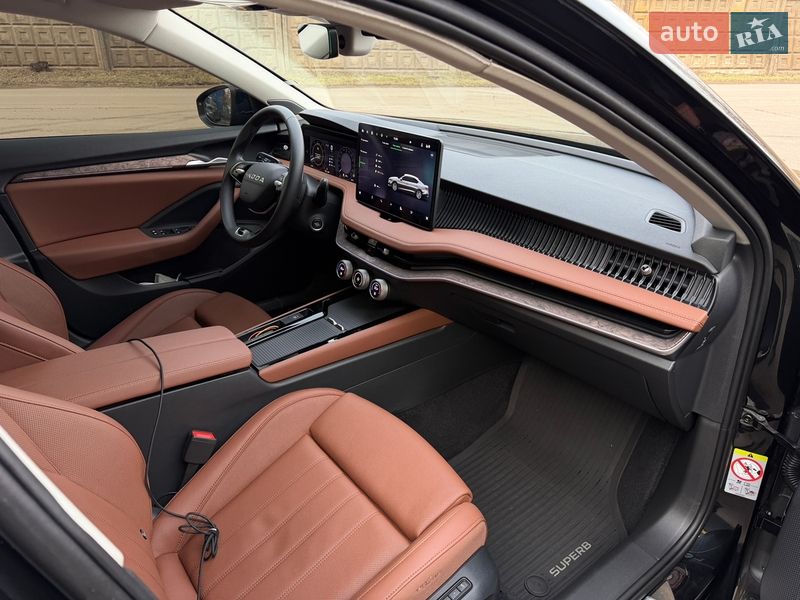 Ліфтбек Skoda Superb 2025 в Кривому Розі фото 44 Ліфтбек Skoda Superb 2025 в Кривому Розі