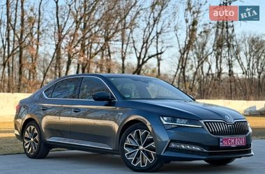 Лифтбек Skoda Superb 2021 в Луцке